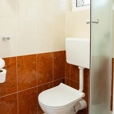 Konukevi Ruza 3*