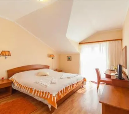 Konukevi Ruza 3*